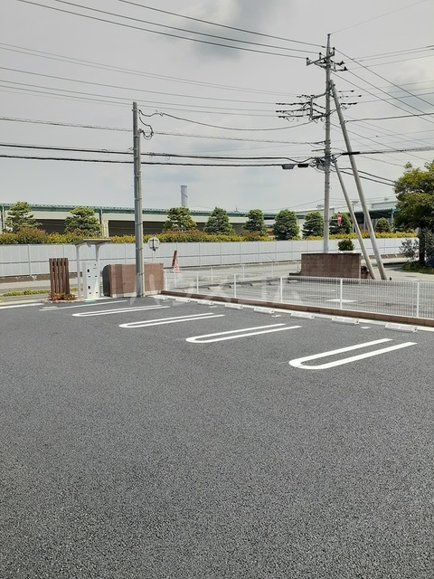 15/27 駐車場