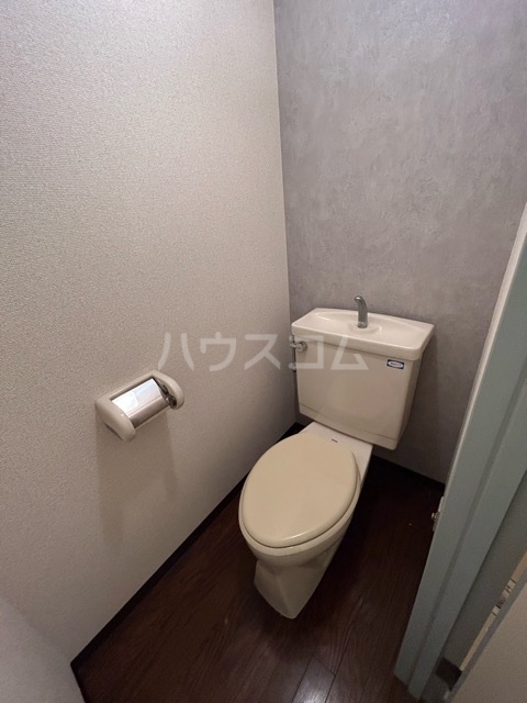 13/30 トイレ