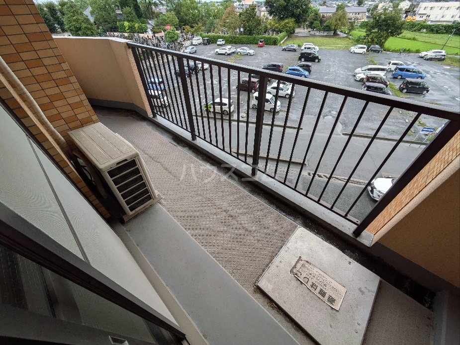 25/30 バルコニー