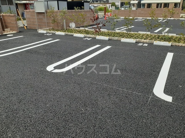 2/8 駐車場