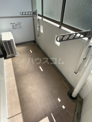 21/30 バルコニー