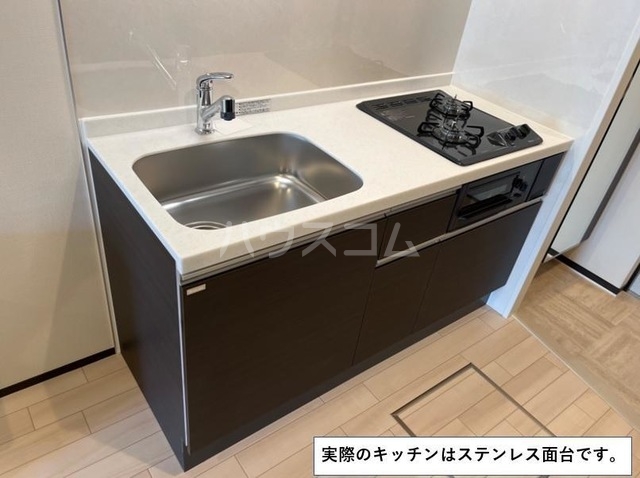 13/30 キッチン