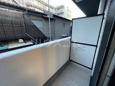15/22 バルコニー