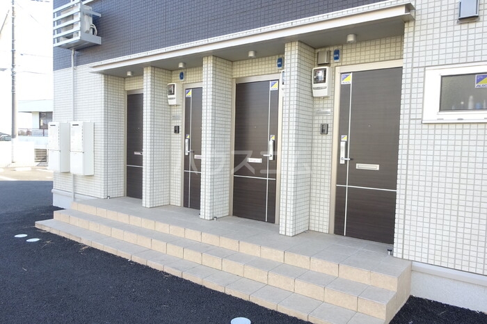 17/22 エントランス