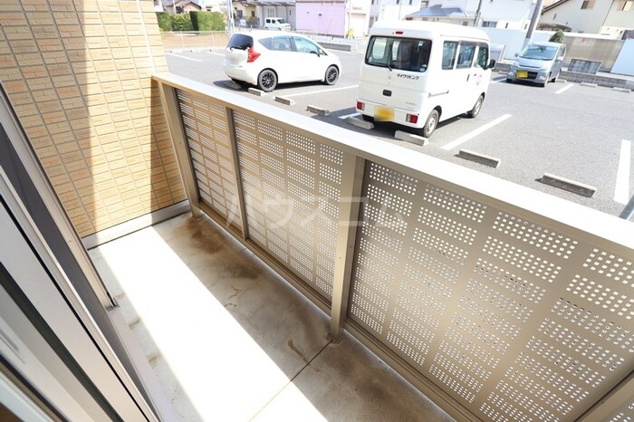 13/19 バルコニー