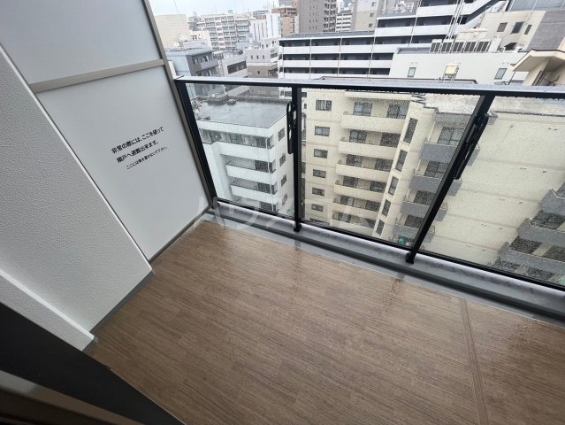 15/28 バルコニー