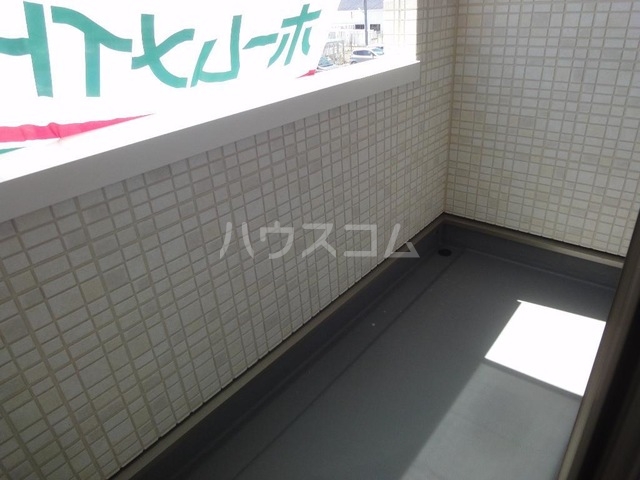 19/25 バルコニー