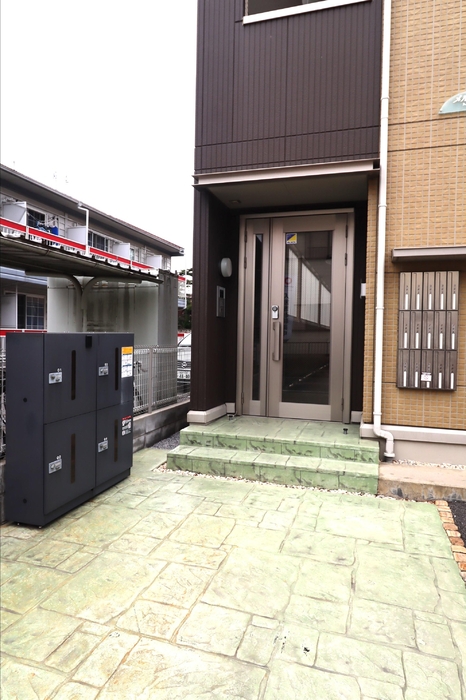 15/25 エントランス