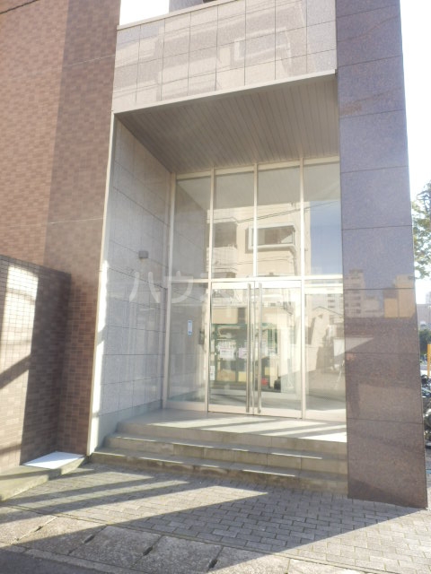 22/29 エントランス