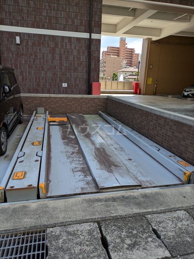 24/30 駐車場