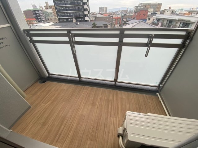 17/30 バルコニー