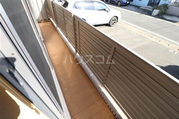 13/19 バルコニー