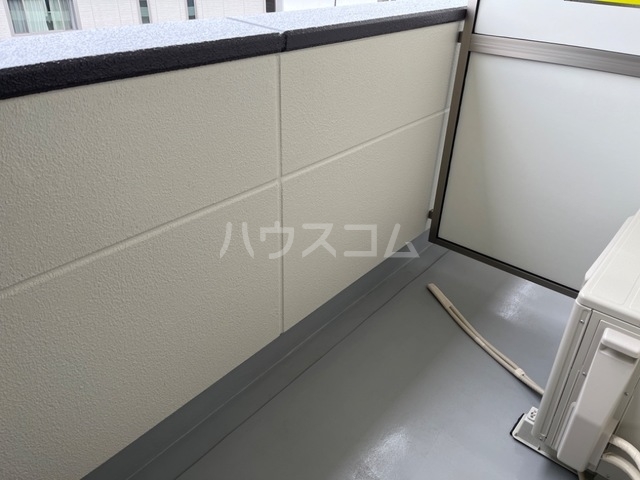 16/27 バルコニー