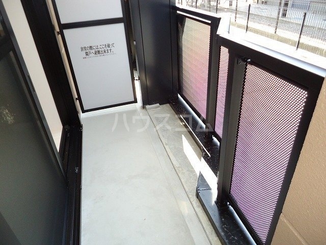 20/27 バルコニー