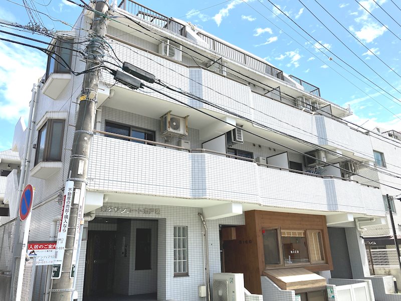 14/19 エントランス
