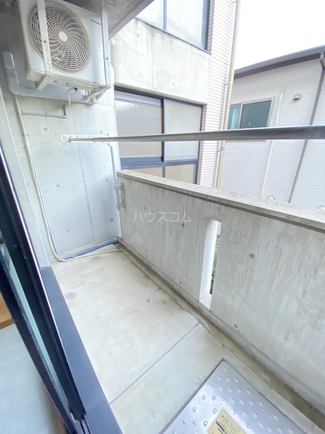 23/30 バルコニー