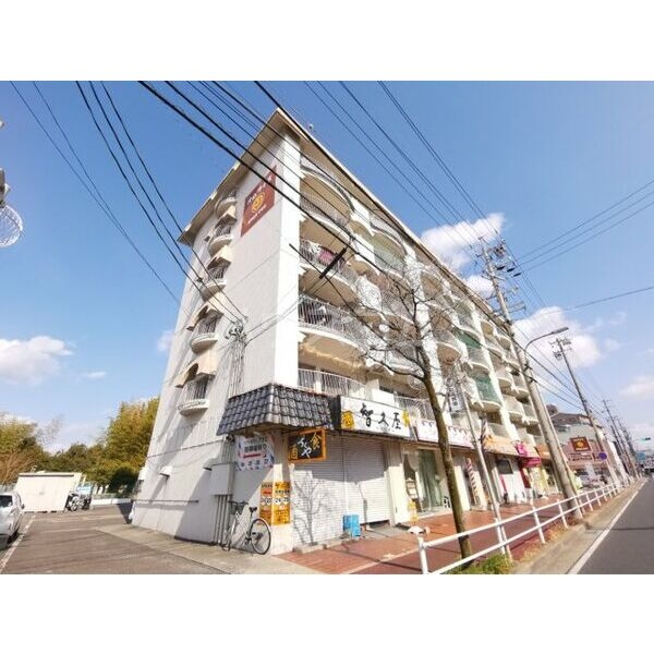 14/21 エントランス