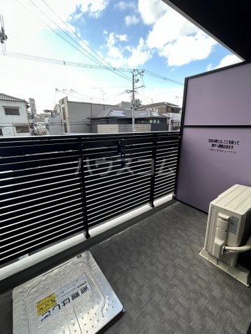 13/25 バルコニー