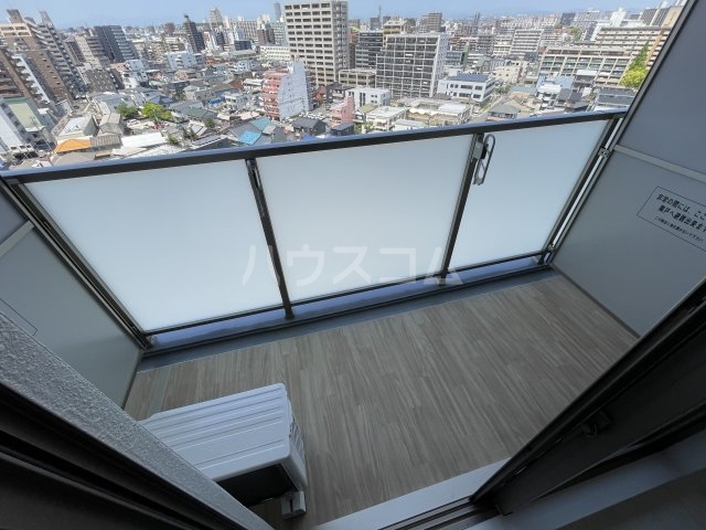 15/28 バルコニー