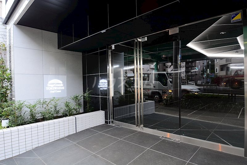 2/7 エントランス