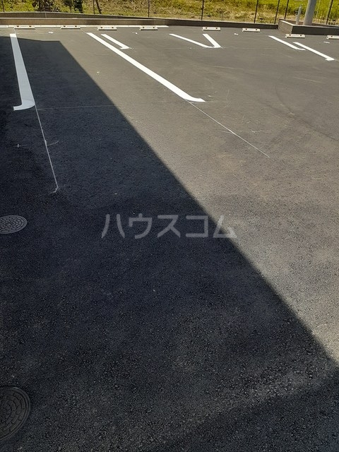 14/20 駐車場