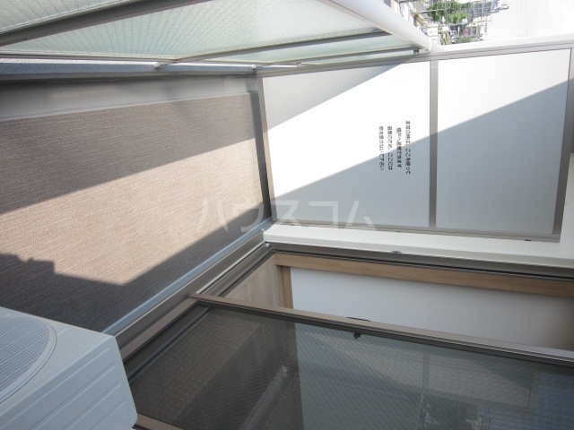 13/30 バルコニー