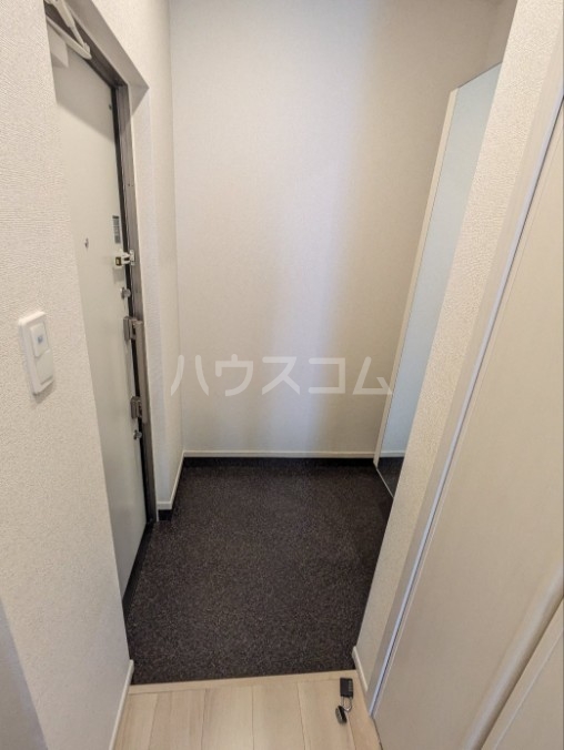 5/23 玄関