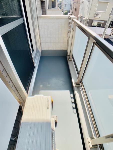 19/30 バルコニー