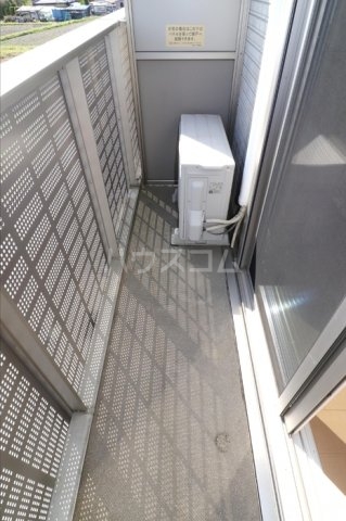 13/22 バルコニー