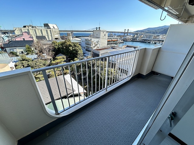 21/30 バルコニー