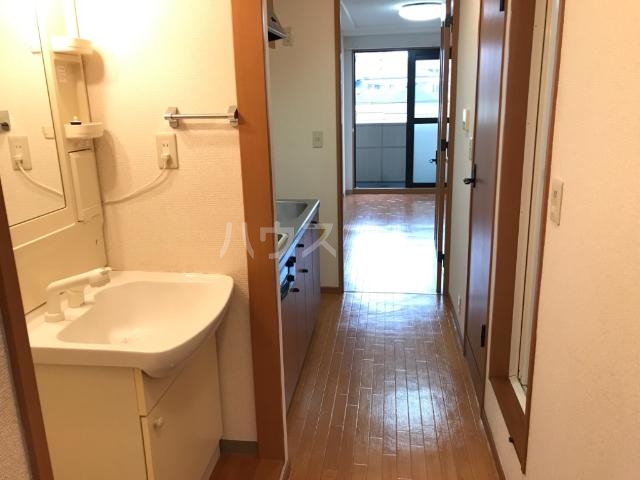 16/28 洗面