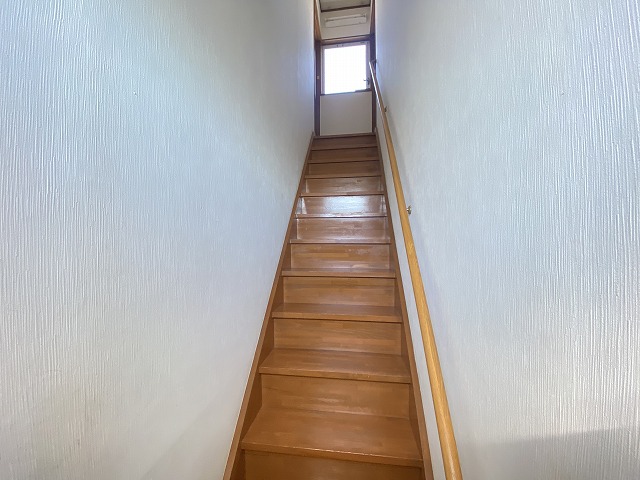 24/29 エントランス