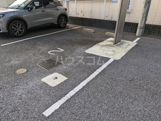 22/30 駐車場