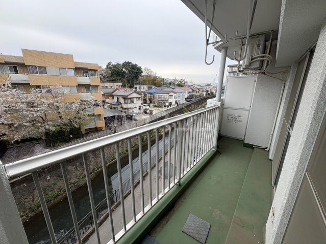 20/29 バルコニー