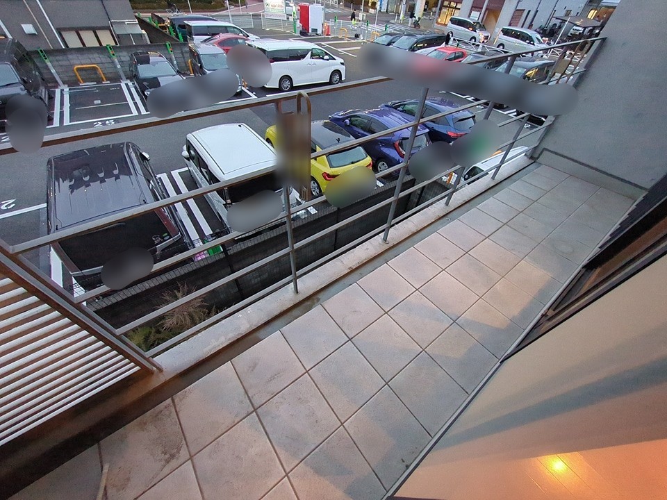 21/30 バルコニー