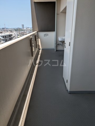 13/20 バルコニー