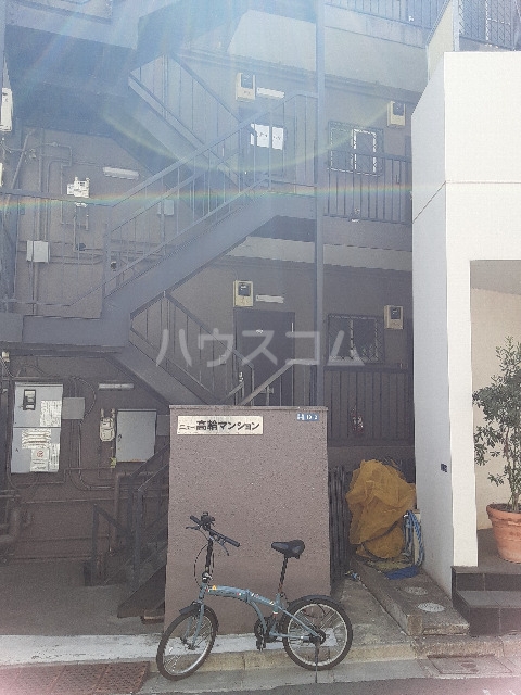 29/30 エントランス