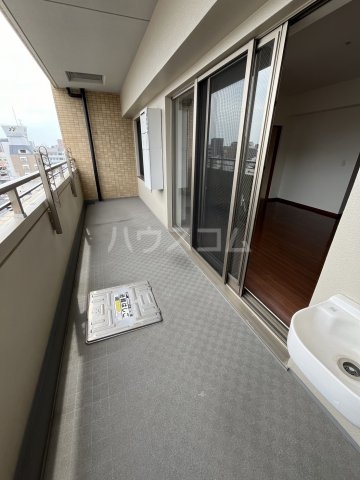 20/30 バルコニー