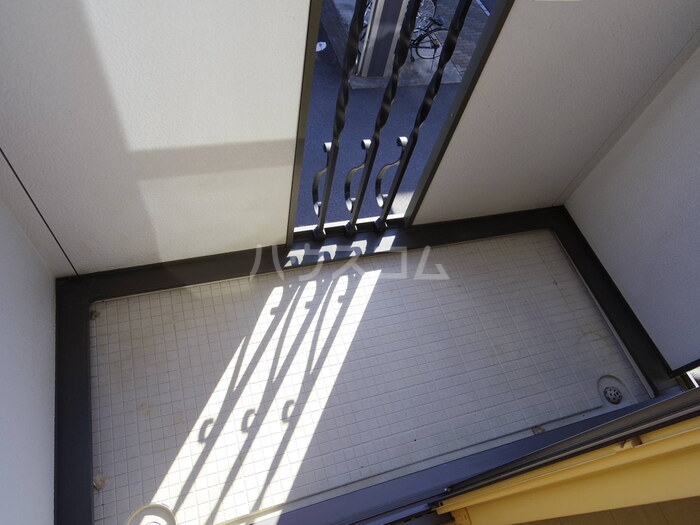 13/20 バルコニー