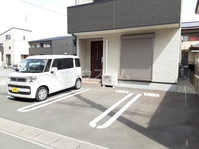 3/7 駐車場