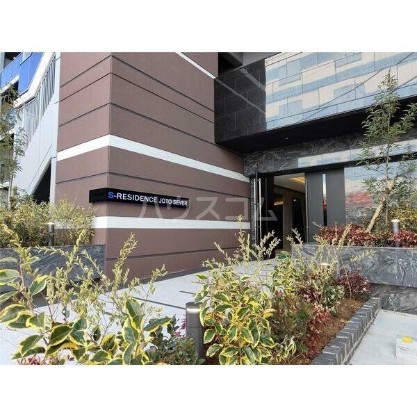 15/25 エントランス