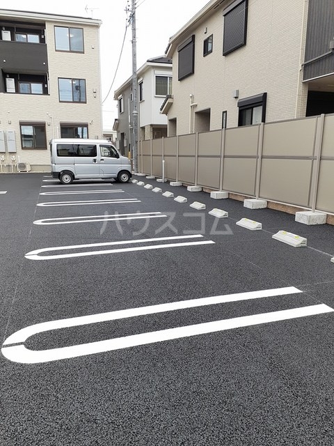 16/22 駐車場