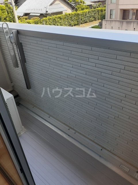 13/23 バルコニー