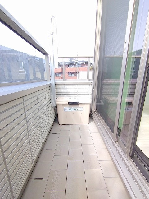 15/26 バルコニー