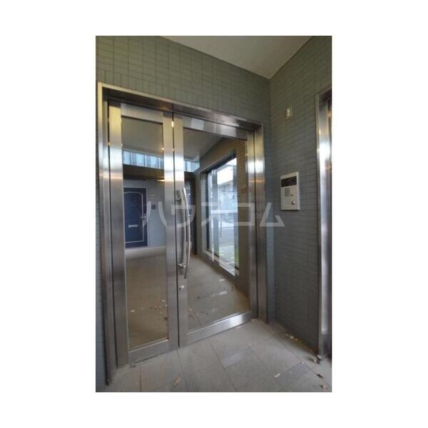 2/11 エントランス