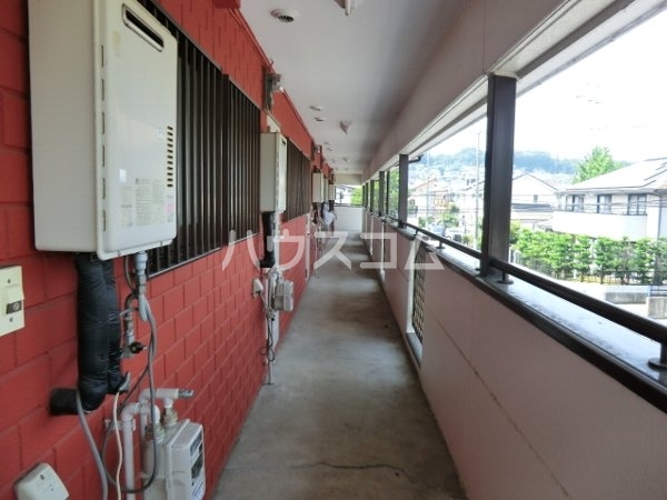 14/22 エントランス