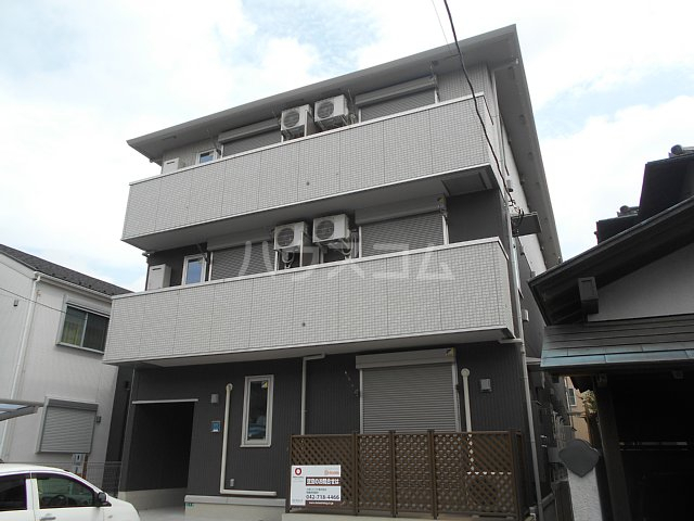 21/24 エントランス