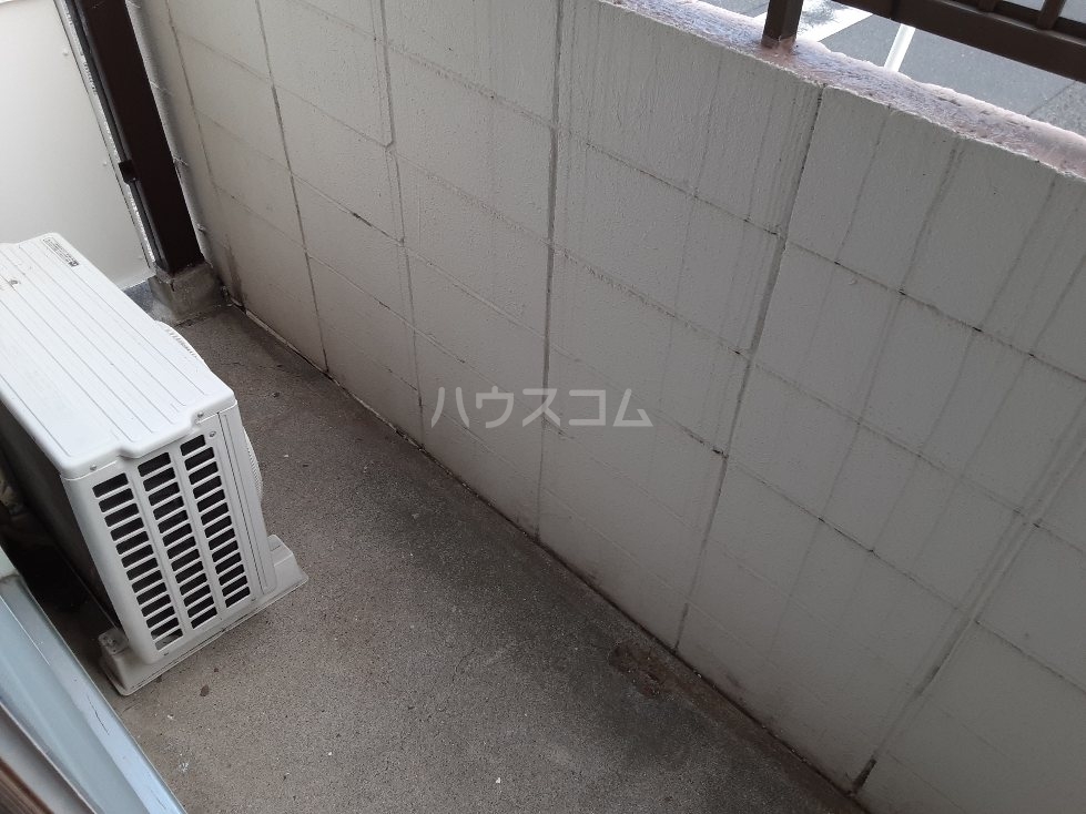 18/28 バルコニー