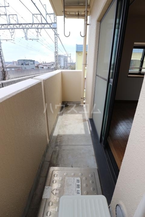 14/16 バルコニー