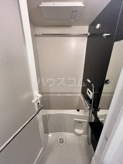 16/30 浴室